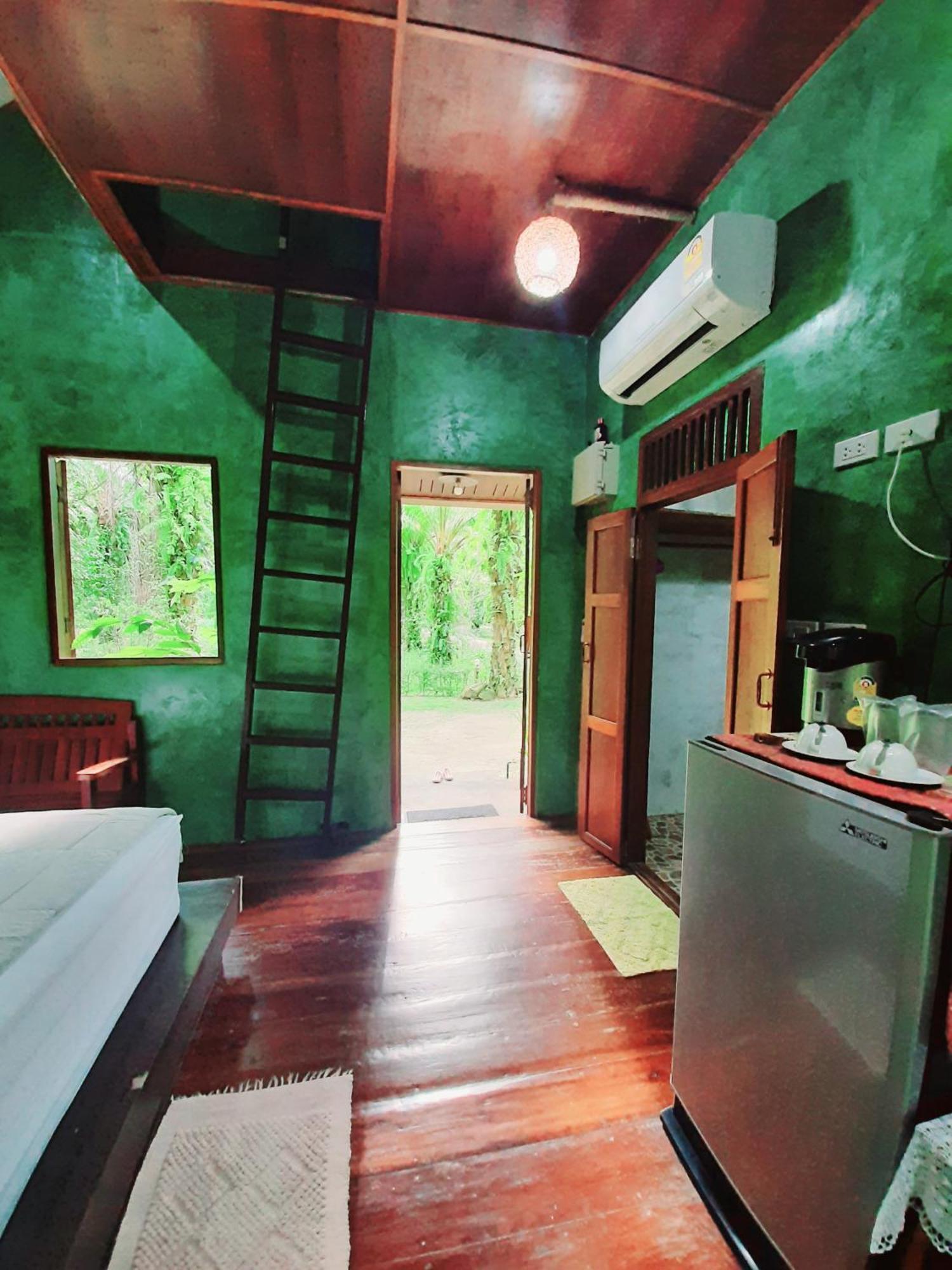 Tuaprodhome Khao Lak Room photo
